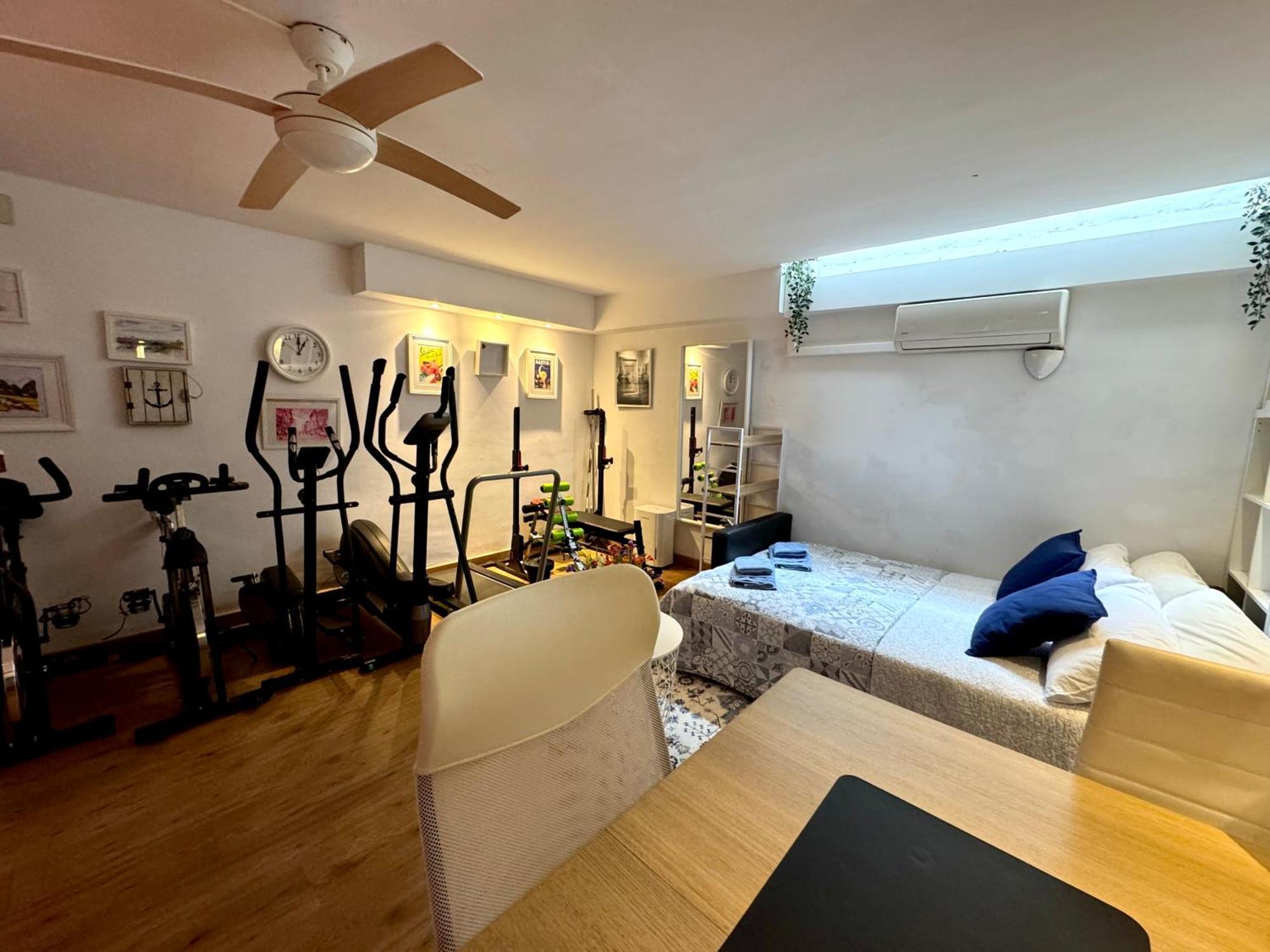 Casa En Masnou Junto A Playa Y Tren Villa Exterior photo